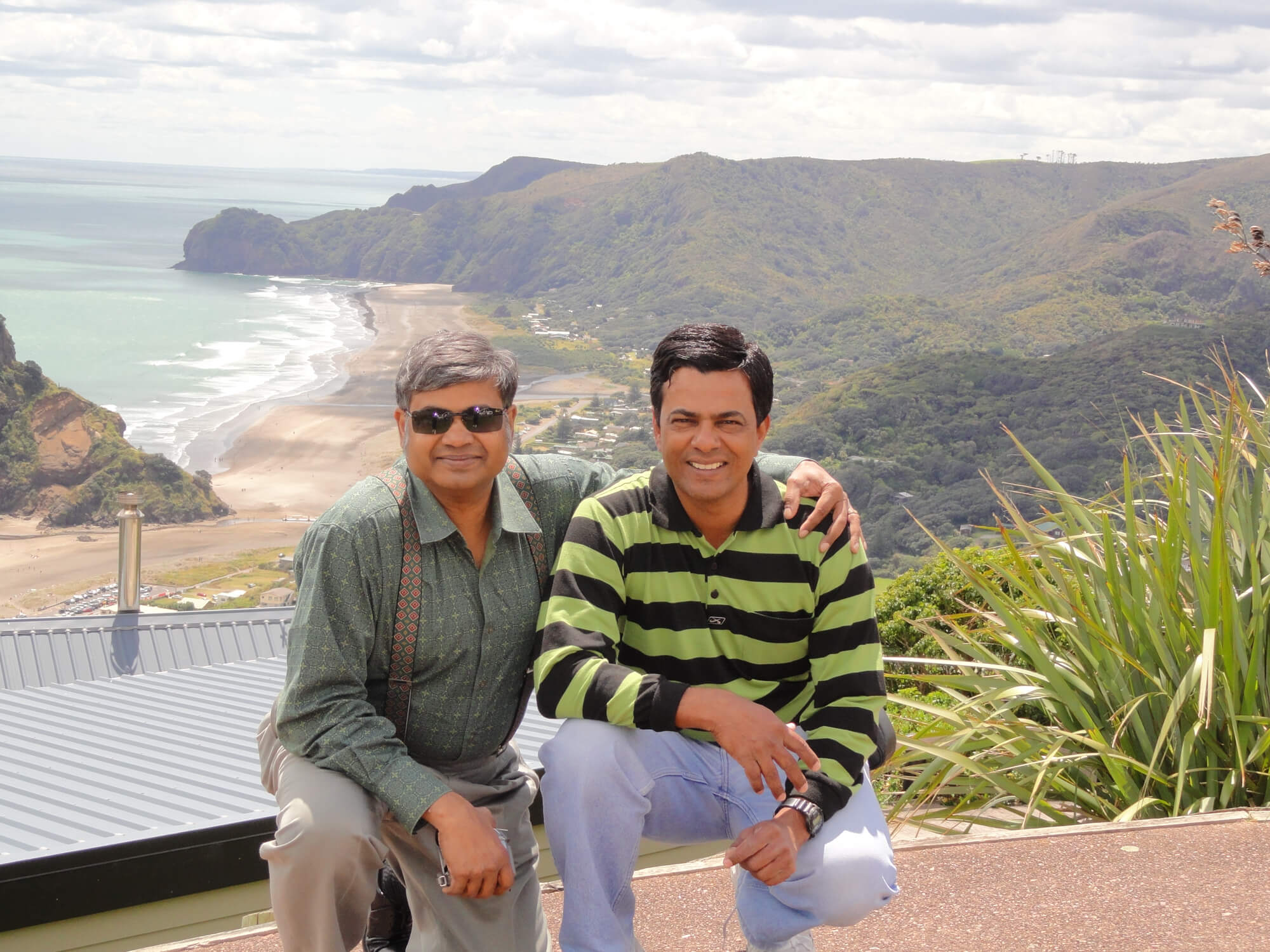 KCJ & Subbu in the backdrop of Piha beach